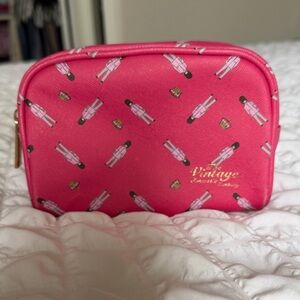 NWOT Cosmetic Pouch